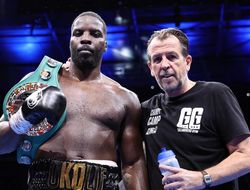 фото - Тренер Околи о спаррингах Пола и шансах шоумена против Джошуа