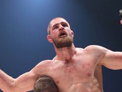 фото - UFC 251: Иржи Прохазка жёстко вырубил Волкана Оздемира