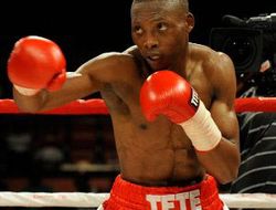 фото - Золани Тете взял вакантный титул IBF, разгромив Киношиту