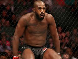 фото - Джон Джонс не вернётся в октагон этим летом