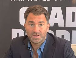 фото - «Не удивлюсь, если Фьюри откажется от боя с Уайтом». Правда Эдди Хирна о торгах и отступных Джошуа