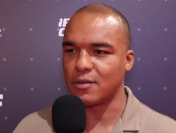 фото - «Однажды я его найду». Уордли о бое Усика с Уайлдером 