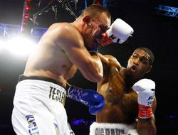 фото - Джалолов на PPV, соперник Андерсона, Беринчик на разогреве у Дюбуа