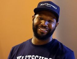 фото - С Джейкобсом Головкину будет тяжелее, чем с Альваресом — тренер Кличко