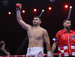 фото - Хргович сделал прогноз на бой Фьюри-Усик