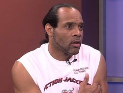 фото - Тренер Ковалёва: Сергей попадёт — Уорд упадёт