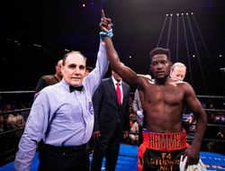 фото - Отборочный бой по линии WBC. Лубин победил Гоше