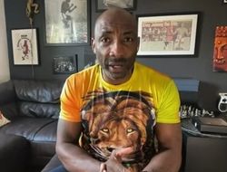 фото - 5 судей и VAR на бое Усик – Фьюри? Мнение аналитика Sky Sports