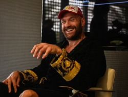 фото - Фьюри внёс изменения в подготовку к Уайлдеру — воздержание и отказ от онанизма