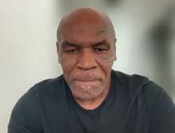 фото - Майк Тайсон травмирован, бой с Мейвезером сорван? Заявление легенды