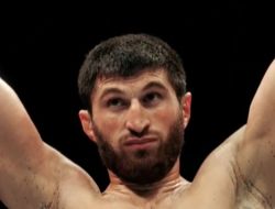 фото - UFC Абу-Даби. Анкалаев избил беспомощного Гуськова
