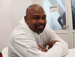 фото - Как побить Усика? Рой Джонс дал совет Энтони Джошуа 