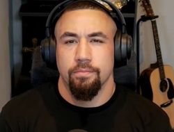 фото - Уиттакер хочет видеть Махачева против Чимаева