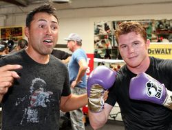 фото - Де Ла Хойя: «Варианты для Альвареса на конец года – Котто и Кирклэнд»