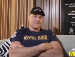 фото - Фьюри проиграл Усику и заговорил о пенсии