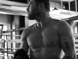 фото - Муртазалиев о мегафайте Канело – Кроуфорд, спаррингах с Ковалёвым и Гвоздиком