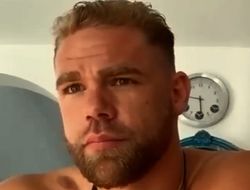 фото - Как Ломаченко с Лопесом. Канело не включил реванш в контракт на бой с Сондерсом