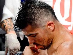 фото - Виктор Ортис откладывает возвращение из-за Сталлоне