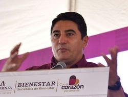 фото - Эрик Моралес больше не тренер Мунгии. Есть работа поважнее