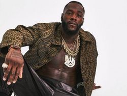 фото - Уайлдер не унимается: Как Фьюри в бою поцарапал мне ногтями ухо? Жулик!