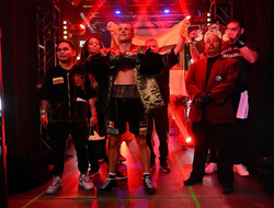 фото - Чемпион в топ-дивизионе стал свободным агентом. Как думаете, кто его подпишет?