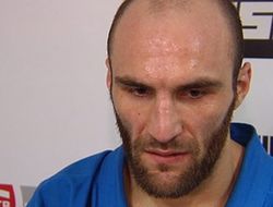 фото - Бой Адама Халиева и Паскаля Краусса снят с UFC on FOX 10