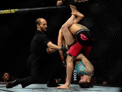 фото - UFC Fight Night в Кракове: Марина Мороз бьёт Колдервуд