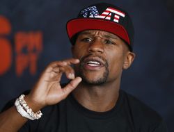 фото - «Важное объявление» Флойда Мэйуэзера — не возобновление карьеры