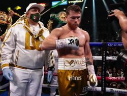 фото - Тренер Канело будет готовить Джошуа к реваншу с Усиком? Отвечает сам Рейносо