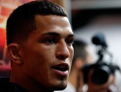 фото - UFC: Петтис готов заменить Дос Аньоса или Серроне на шоу в декабре