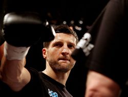 фото - Карл Фроч: «Уже 60 на 40, что завершу карьеру»