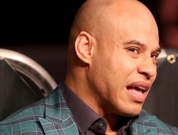 фото - Абдельазиз: Одна победа — и Макгрегор получит реванш с Нурмагомедовым