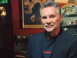 фото - Майк Тайсон против Леннокса Льюиса в декабре, утверждает экс-мафиози