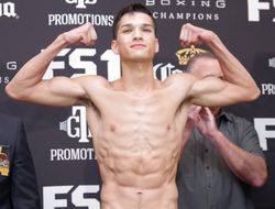 фото - «Сердцеед» Фигероа срубил «Чаки» Флореса и стал обязательным претендентом по WBA