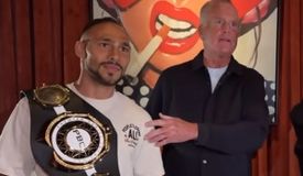 Понеслась? В PBC показали свой пояс. Пока что он сувенирный