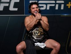 фото - Как Гэтжи победить Нурмагомедова? Стратегия от Генри Сехудо