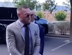 фото - Макгрегор хотел Чендлера, но в UFC не разрешили