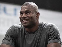 фото - Оверим не смог назвать Емельяненко лучшим тяжеловесом всех времён