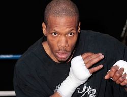 фото - Фото: рассечение, сорвавшее бой Бандрейджа и Чарло