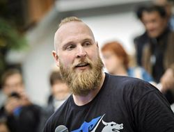 фото - Видео: промо-ролик к бою Хелениуса и Дюопа от vRINGe.com