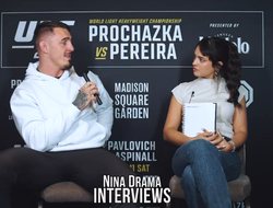 фото - Аспиналл поймал звезду? Чемпиона жёстко раскритиковали за интервью 