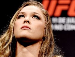 фото - Ронда Роузи возвращается: видео от UFC