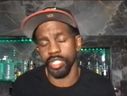 фото - Экс-чемпион оценил вероятность боя Канело-Бетербиев