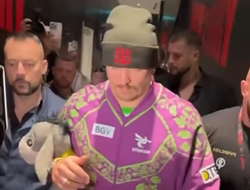 фото - Реванш близко: Усик и Фьюри прибыли на арену — видео