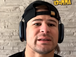 фото - Лопес отреагировал на решение чемпиона отказаться от пояса