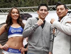 фото - Кадр дня: Лео Санта Крус и Кристиан Михарес объявили о поединке