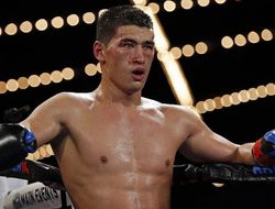 фото - Дмитрий Бивол: Готов драться даже с Саулем Альваресом…