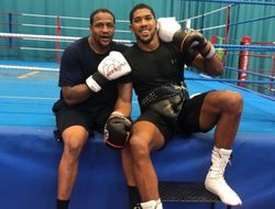 фото - Джошуа определился с новым тренером? Экс-спаррингёр в шоке