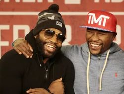 фото - Броунер хочет космическую сумму за то, чтобы попрыгать в ринге с Мейвезером