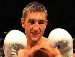 фото - Алекс Артур объявил о завершении карьеры